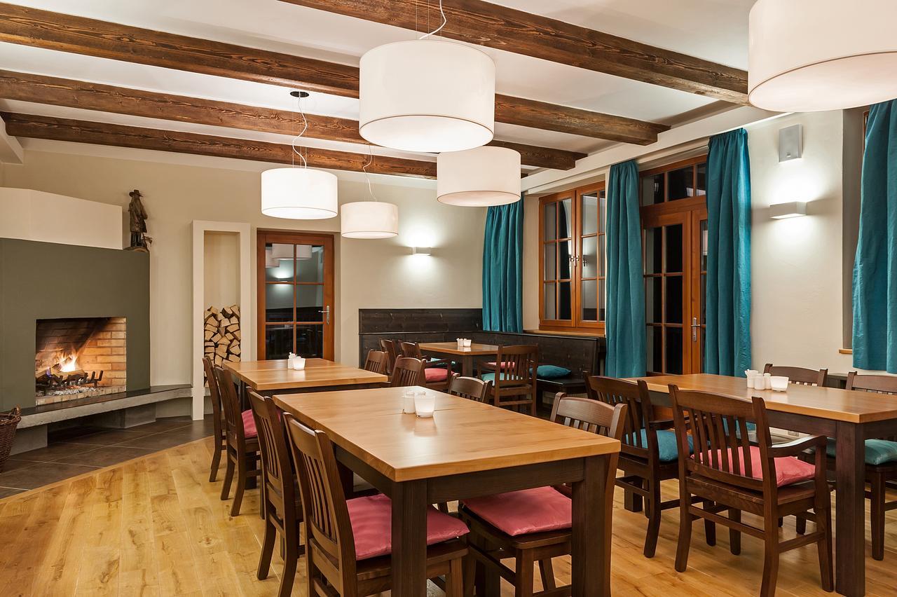 Aneta Hotel & Restaurant Vítkovice المظهر الخارجي الصورة